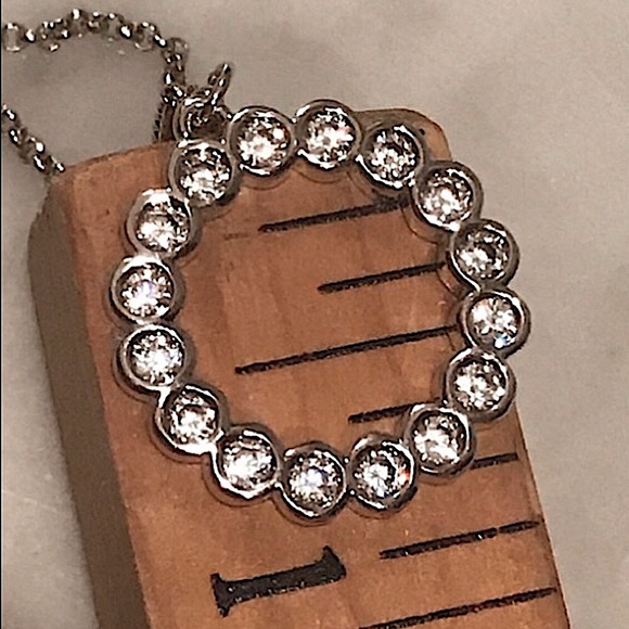🆕🔥♠️KATE SPADE GORGEOUS FULL CIRCLE STERLING SILVER&CLEAR STUDS NECKLACE👀PICS - Picture 6 of 17